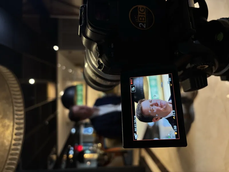 Multi-camera setup for the roundtable