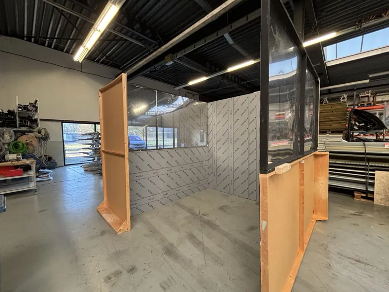 Assembly · metal, mirror, doors, wheels